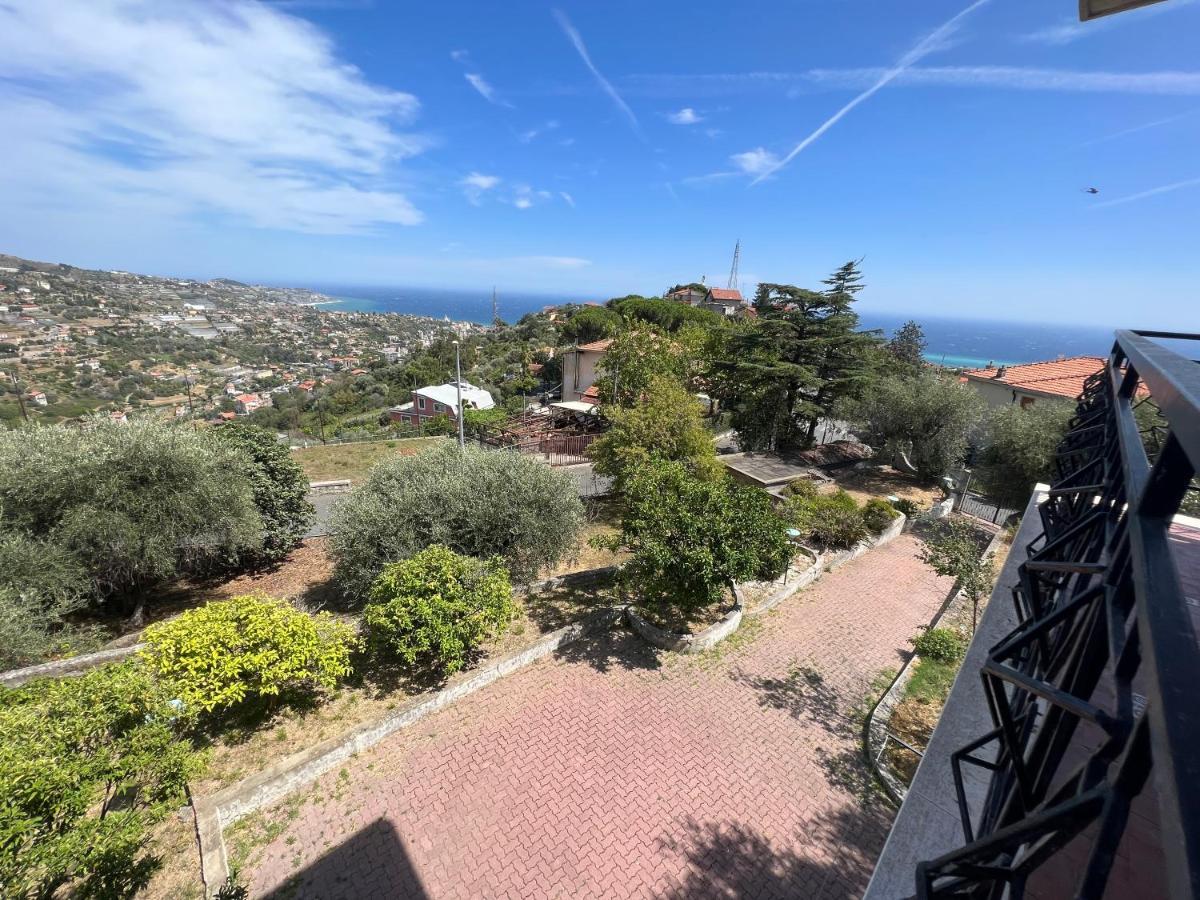 Villa In Collina Vista Mare Sanremo Esterno foto